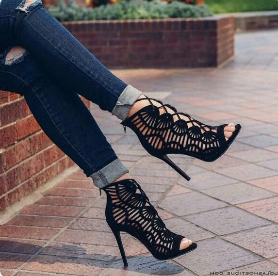VIBEISH Lace high heels